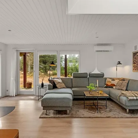 Leonor - 1-8km From The Sea By Interhome Tatil Evi *